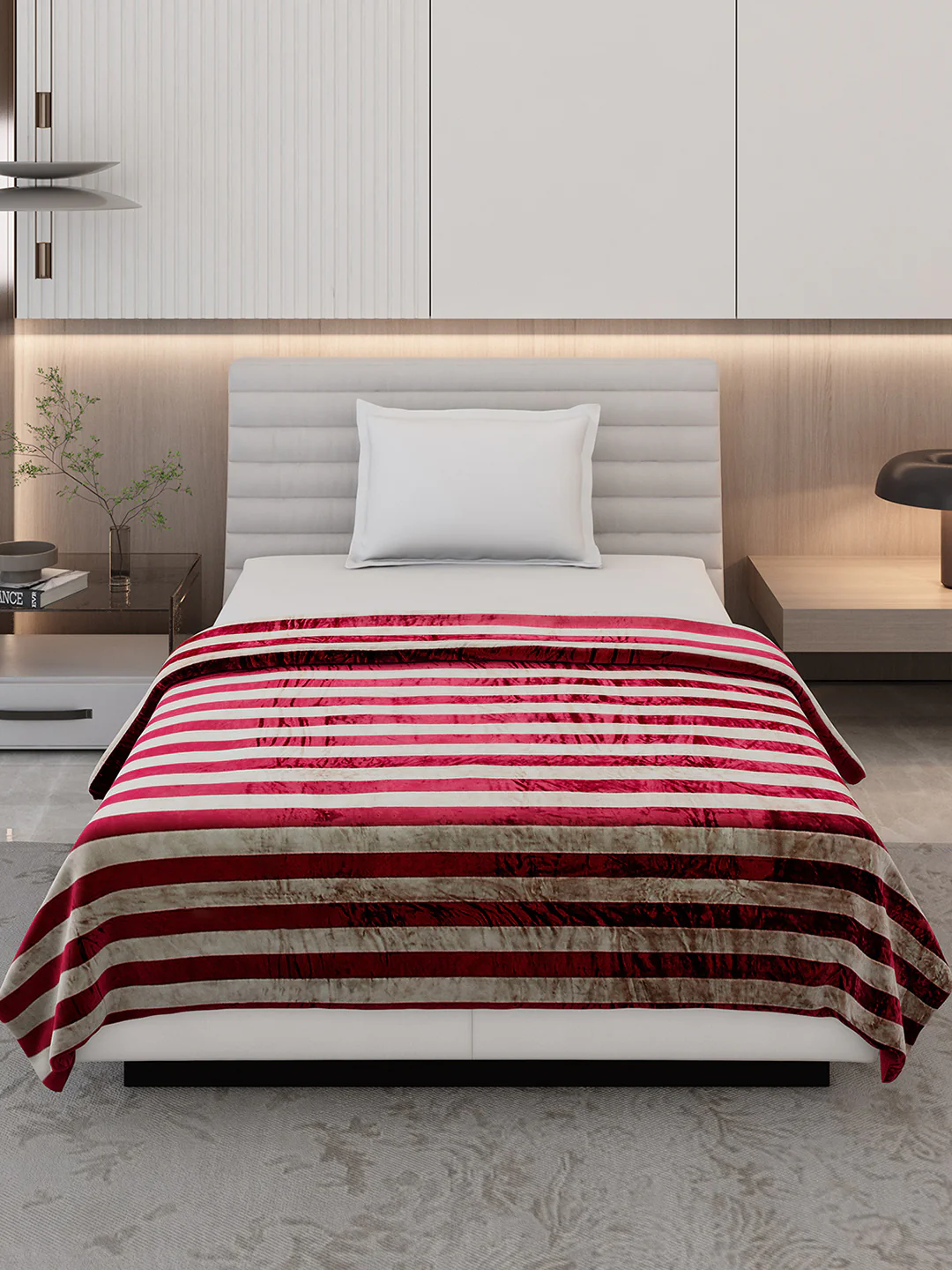 Striped Single Bed 300 GSM Blanket for AC Room - (Tribal) - Image 3