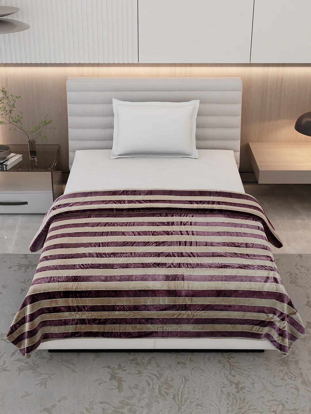 Striped Single Bed 300 GSM Blanket for AC Room - (Tribal) - Image 2