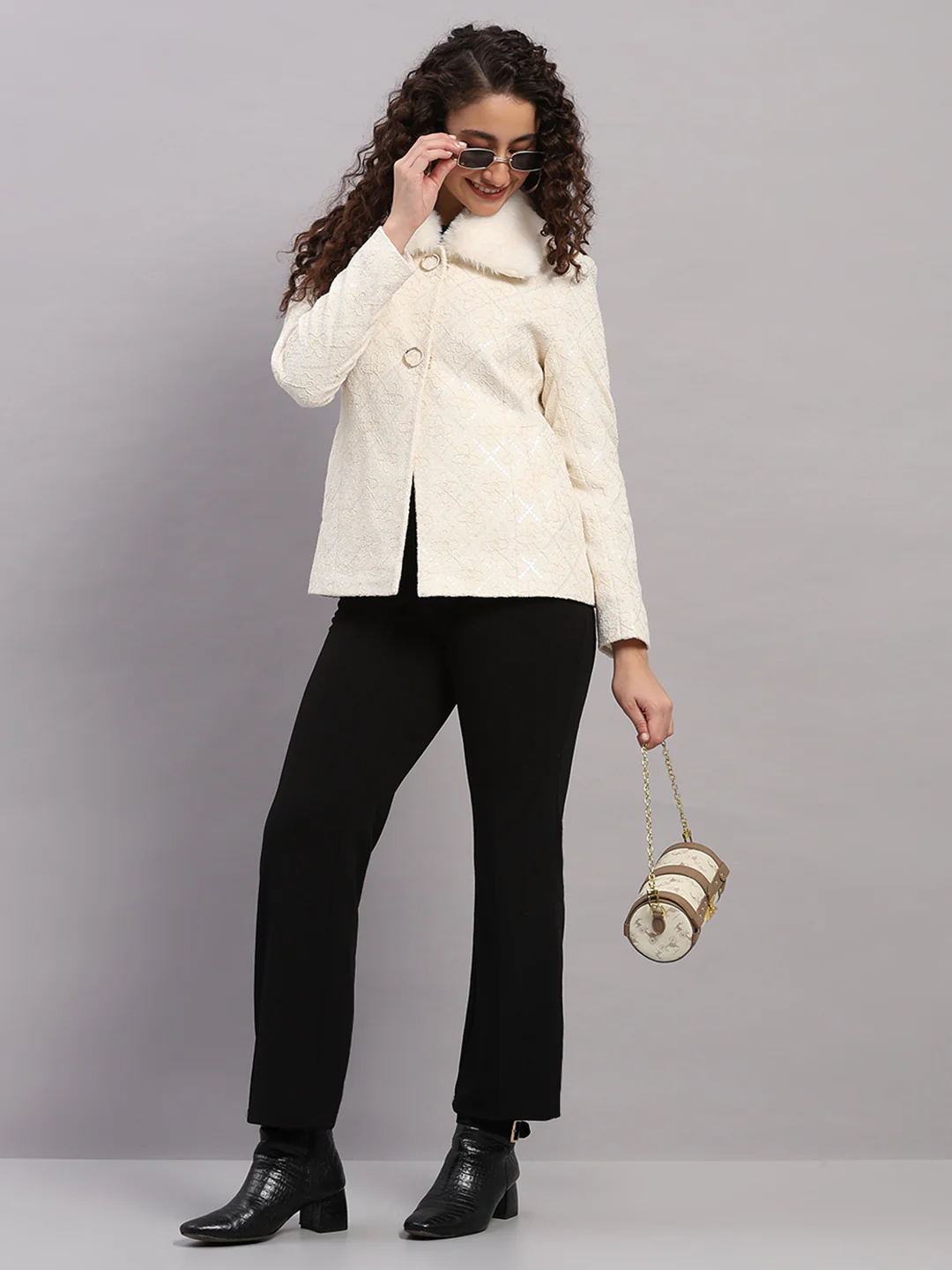 Women Beige Embroidered Collar Full Sleeve Coat - Image 2
