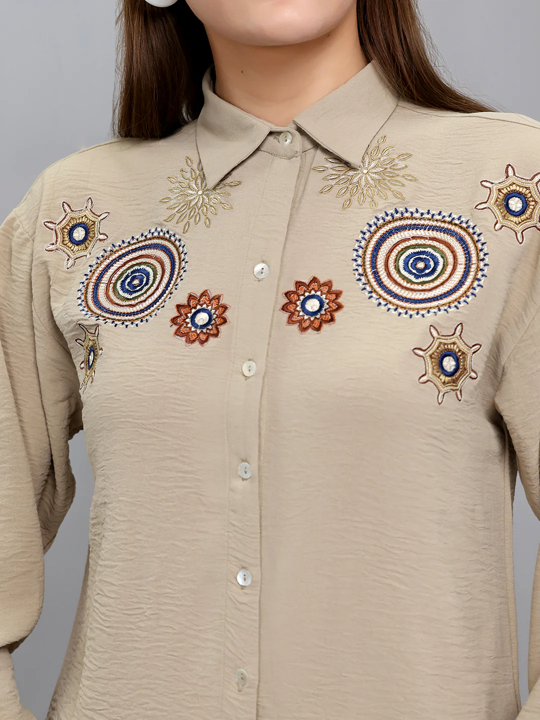 Women Beige Embroidered Collar Full Sleeve Cords Set - Image 5