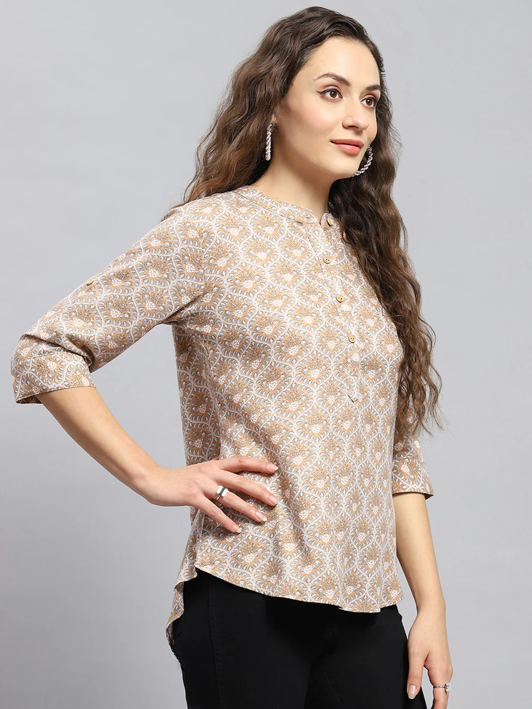 Women Beige Printed Band Collar 3/4 Sleeve Top - Image 4