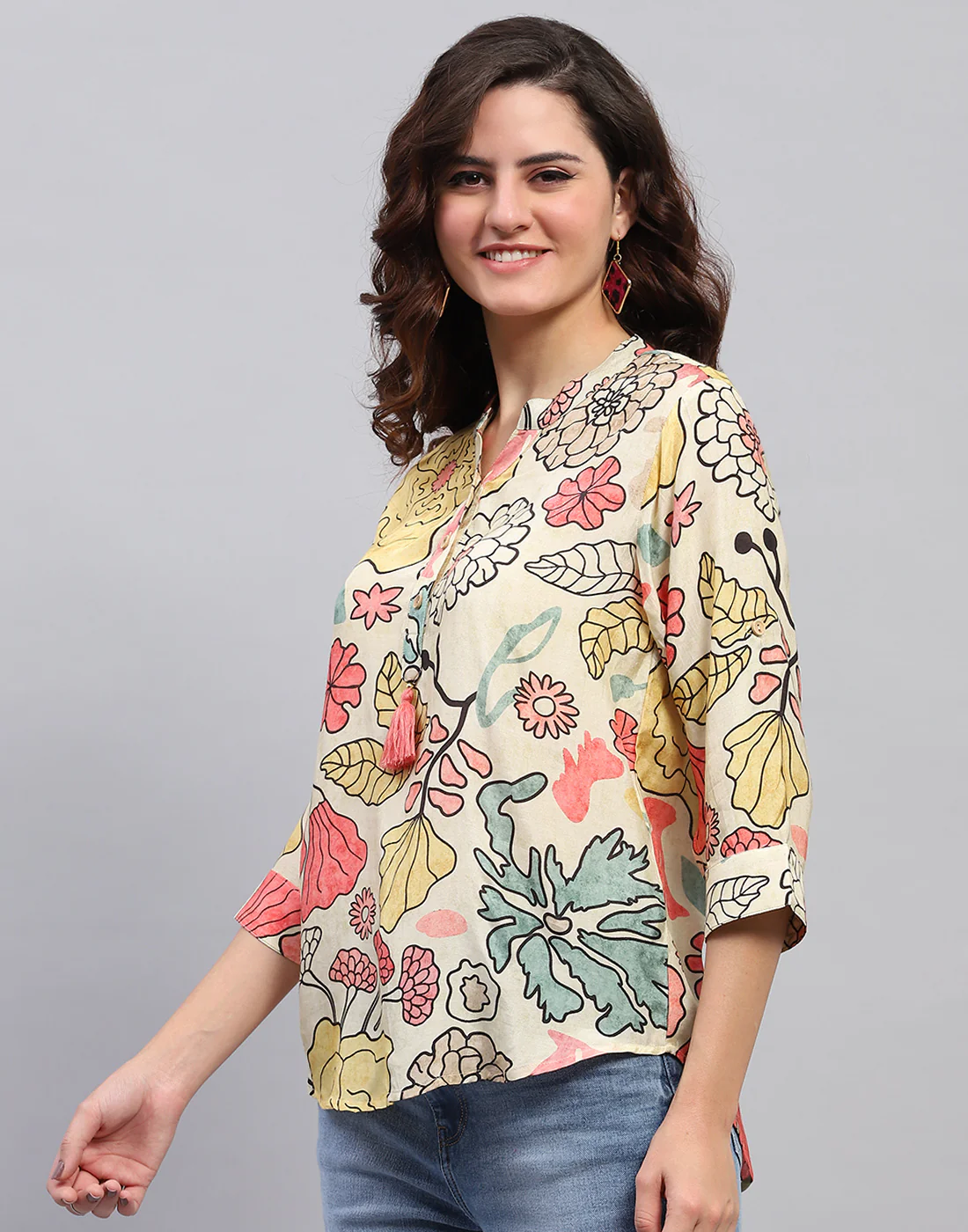 Women Beige Printed Fashion Neck 3/4 Sleeve Top - Image 3
