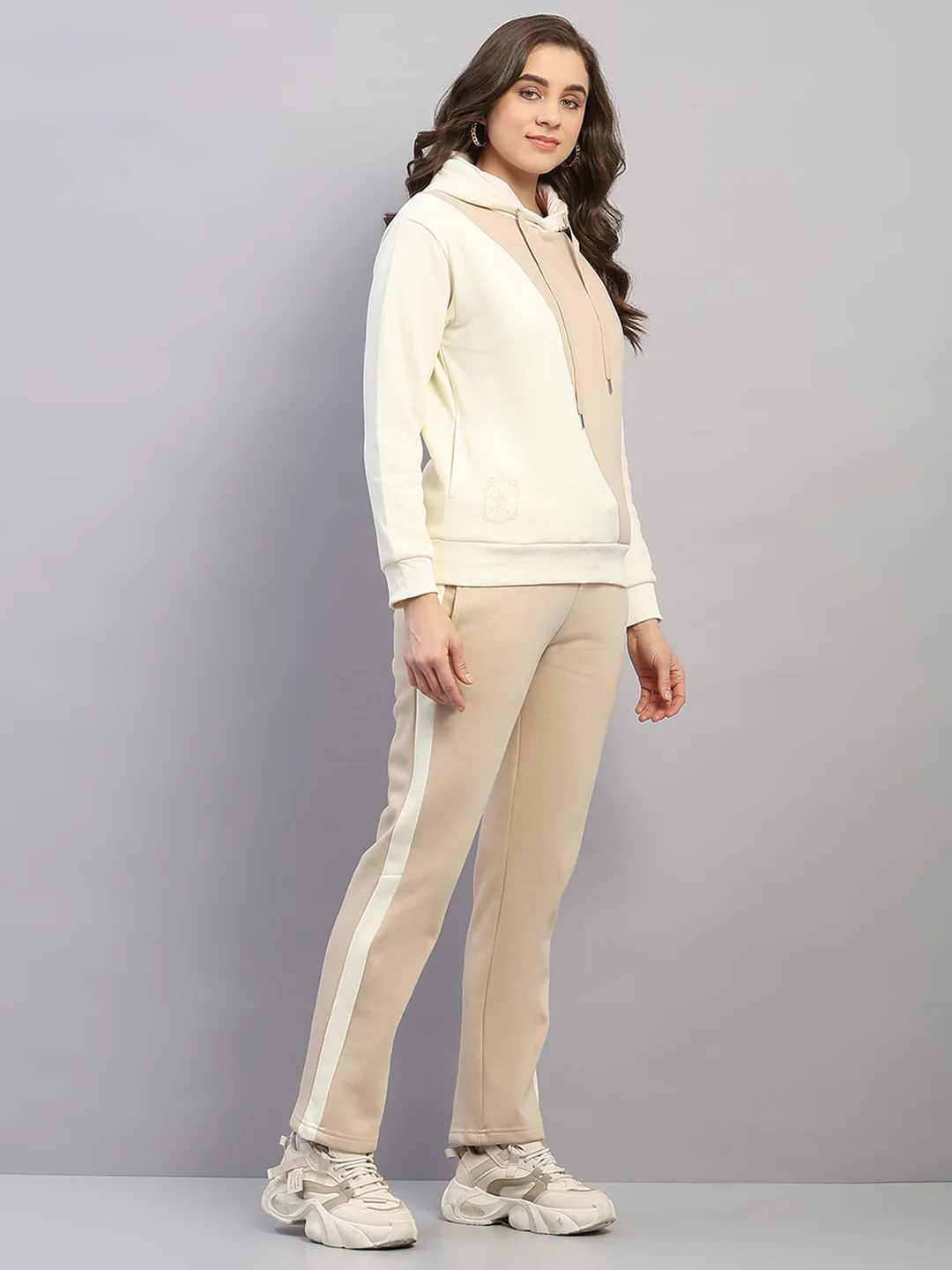 Women Beige Printed Hooded Full Sleeve Winter Tracksuit - Image 4