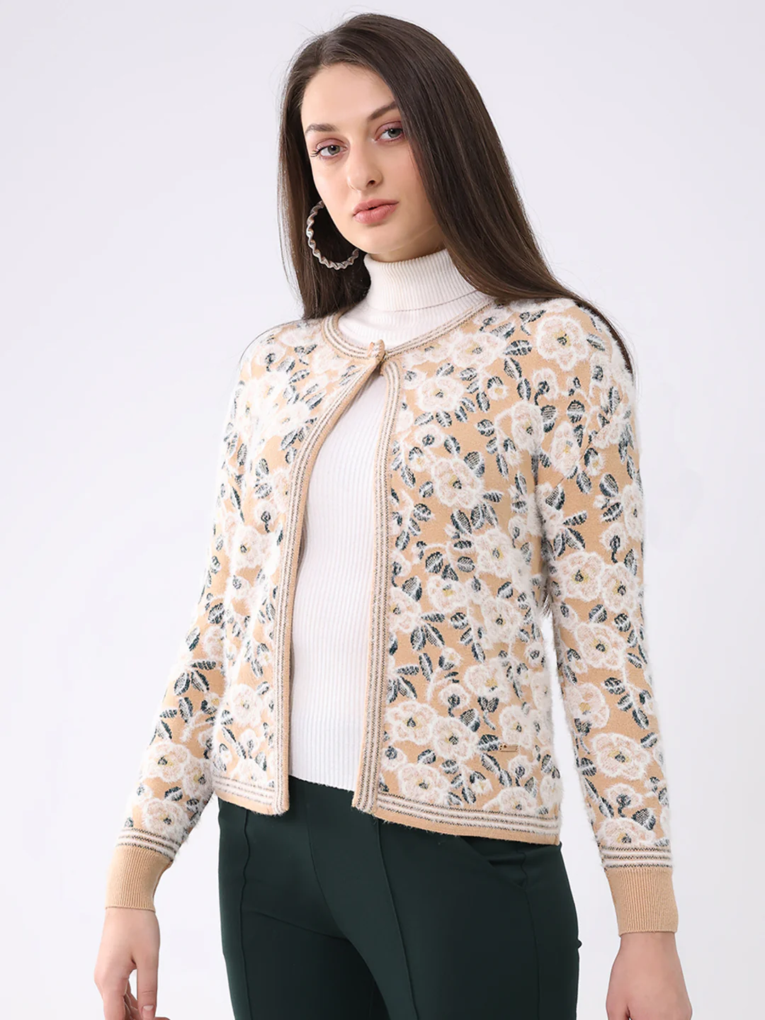 Women Beige Printed Round Neck Full Sleeve Cardigan - Image 3