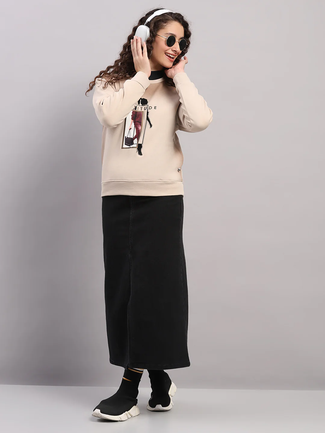 Women Beige Printed Round Neck Full Sleeve Sweatshirt - Image 2