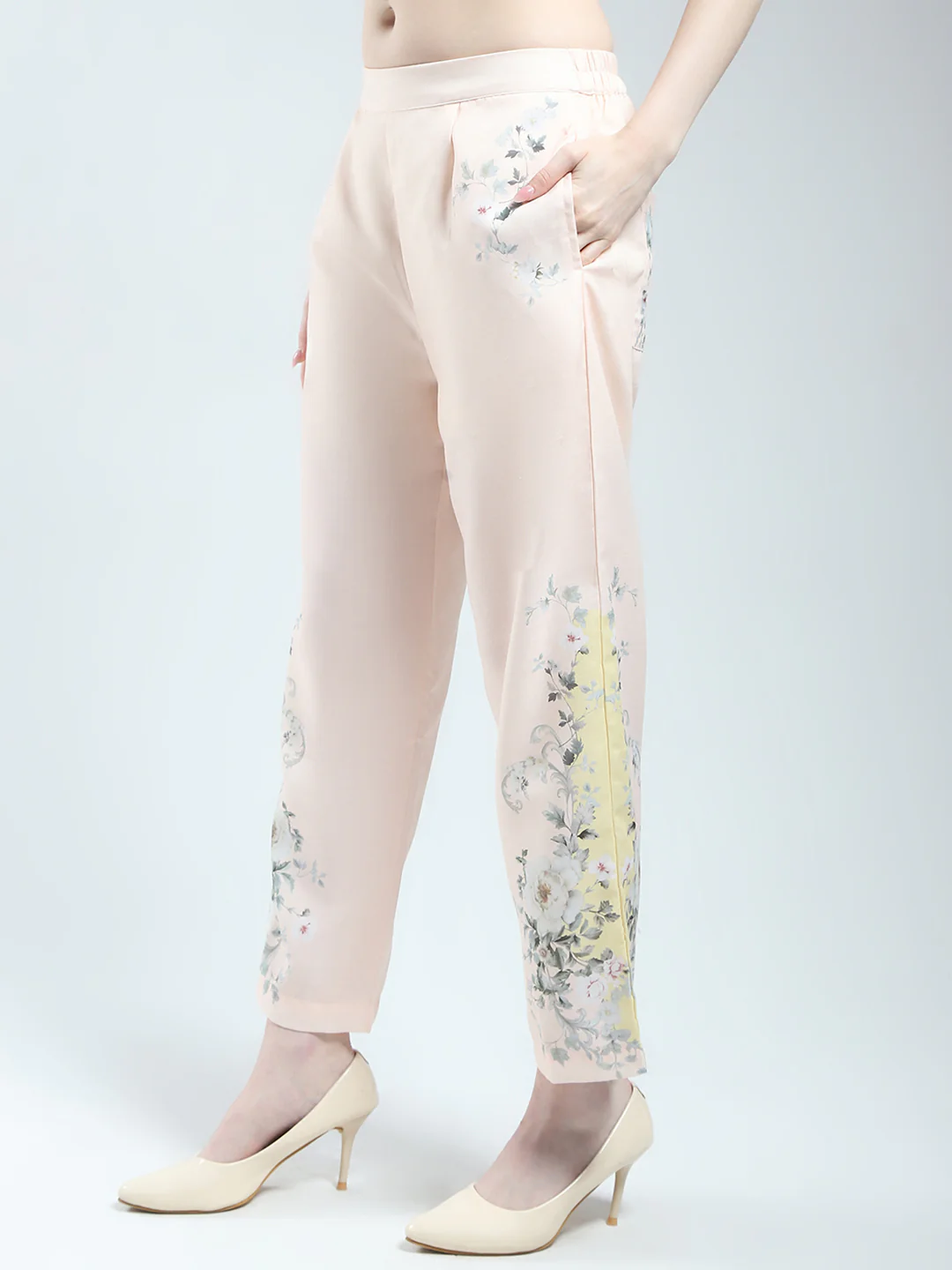 Women Beige Printed Round Neck Full Sleeve Cords Set - Image 6