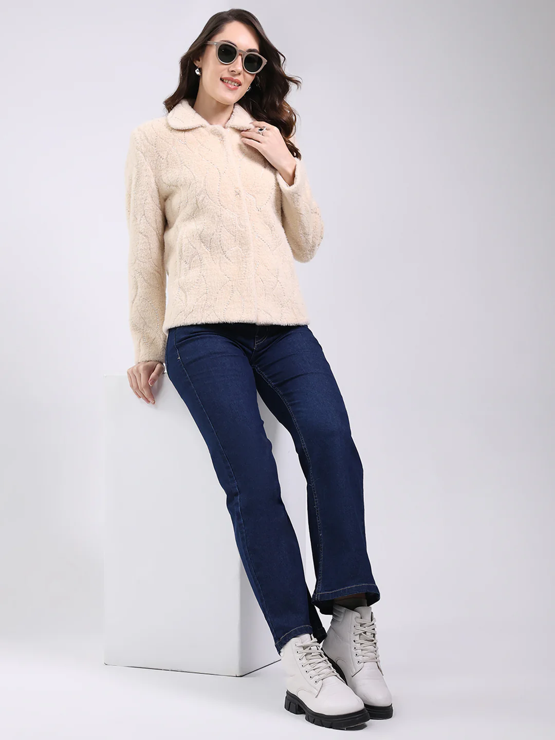 Women Beige Self Design Collar Full Sleeve Coat - Image 2