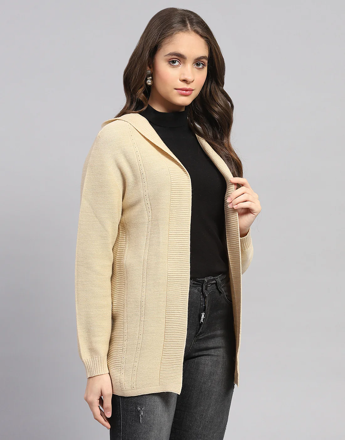 Women Beige Self Design Front Open Full Sleeve Cardigan - Image 4