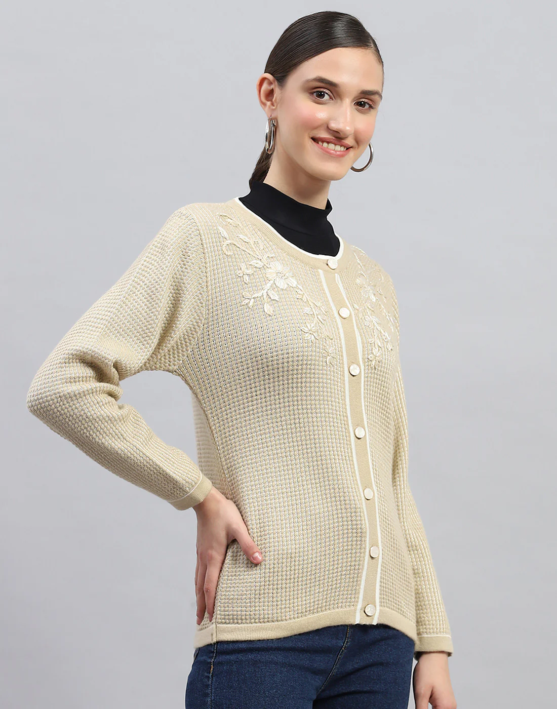 Women Beige Self Design Round Neck Full Sleeve Cardigan - Image 4