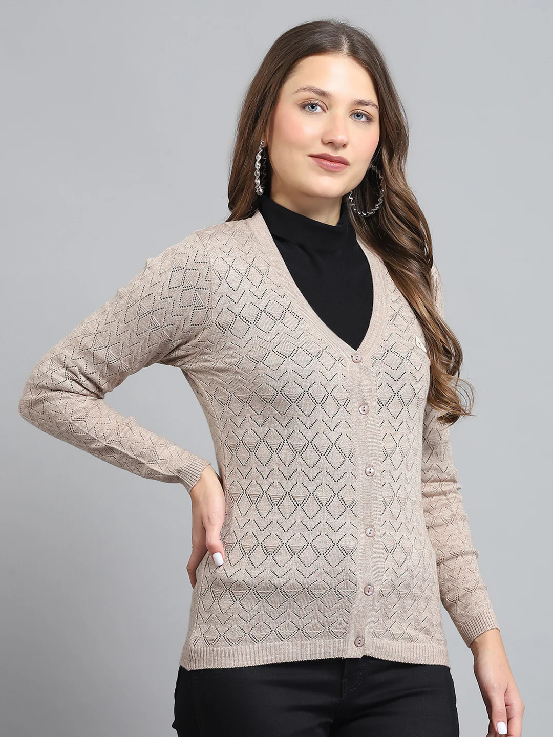 Women Beige Self Design V Neck Full Sleeve Cardigan - Image 4