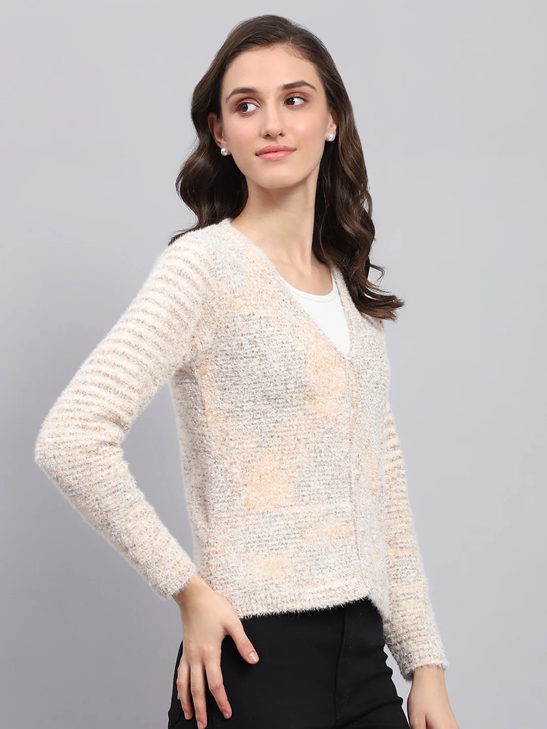 Women Beige Self Design V Neck Full Sleeve Cardigan - Image 4