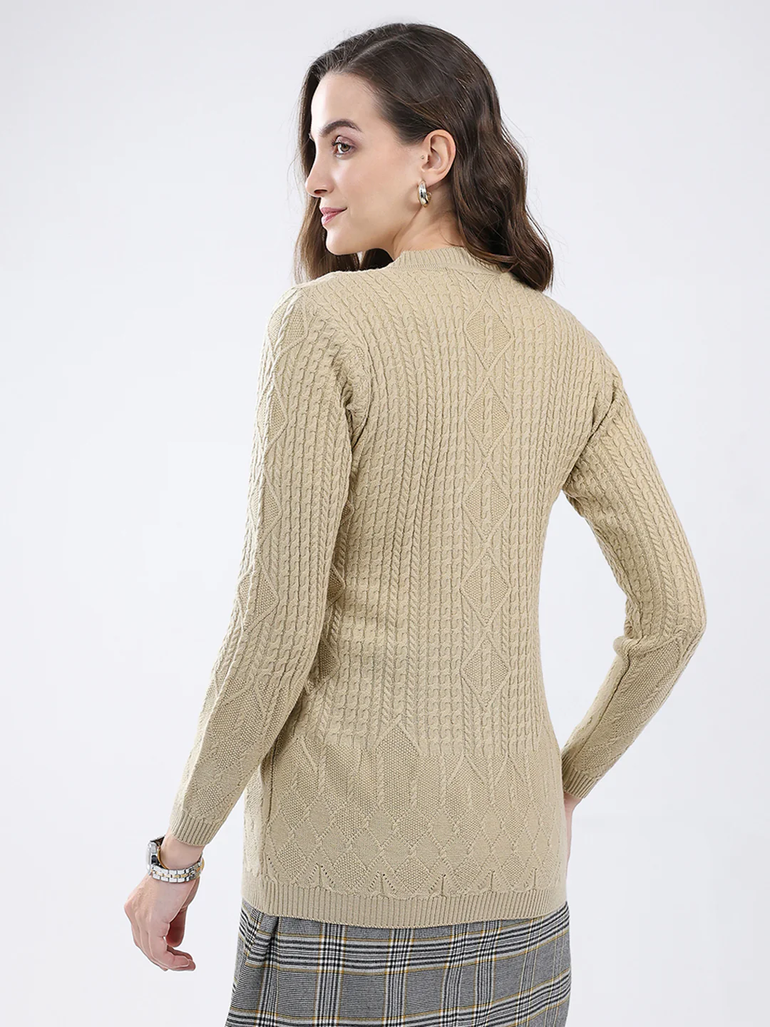 Women Beige Self Design V Neck Full Sleeve Cardigan - Image 5