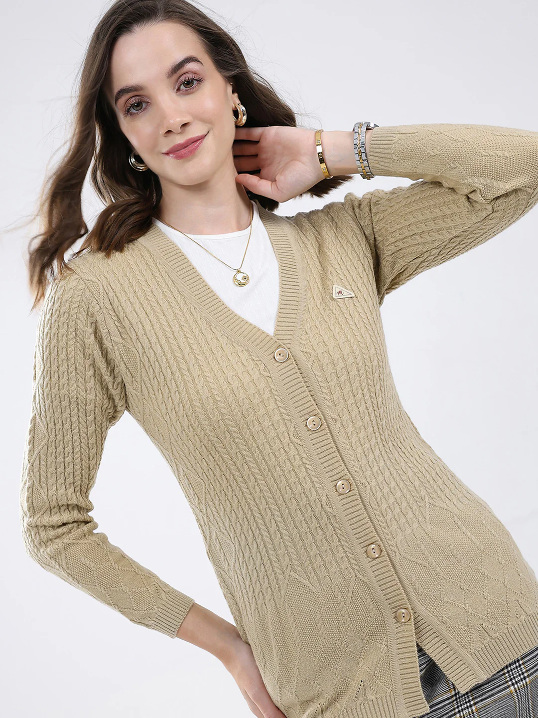 Women Beige Self Design V Neck Full Sleeve Cardigan - Image 7