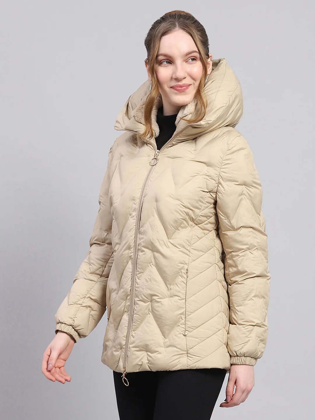 Women Beige Solid Hooded Full Sleeve Jacket - Image 2