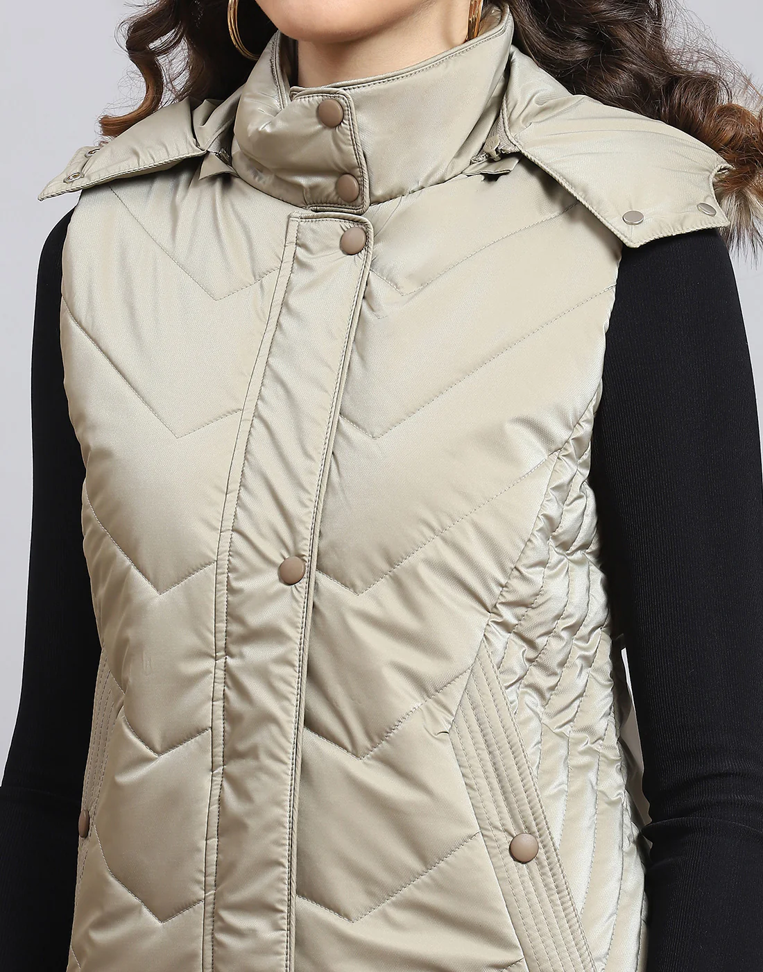 Women Beige Solid Hooded Sleeveless Jacket - Image 6