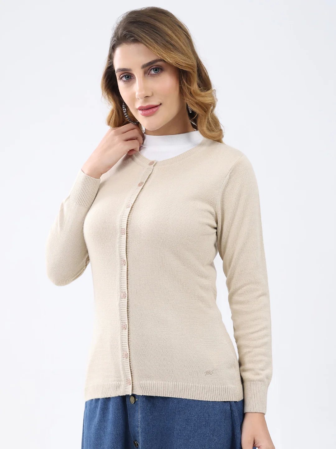 Women Beige Solid Round Neck Full Sleeve Cardigan - Image 3