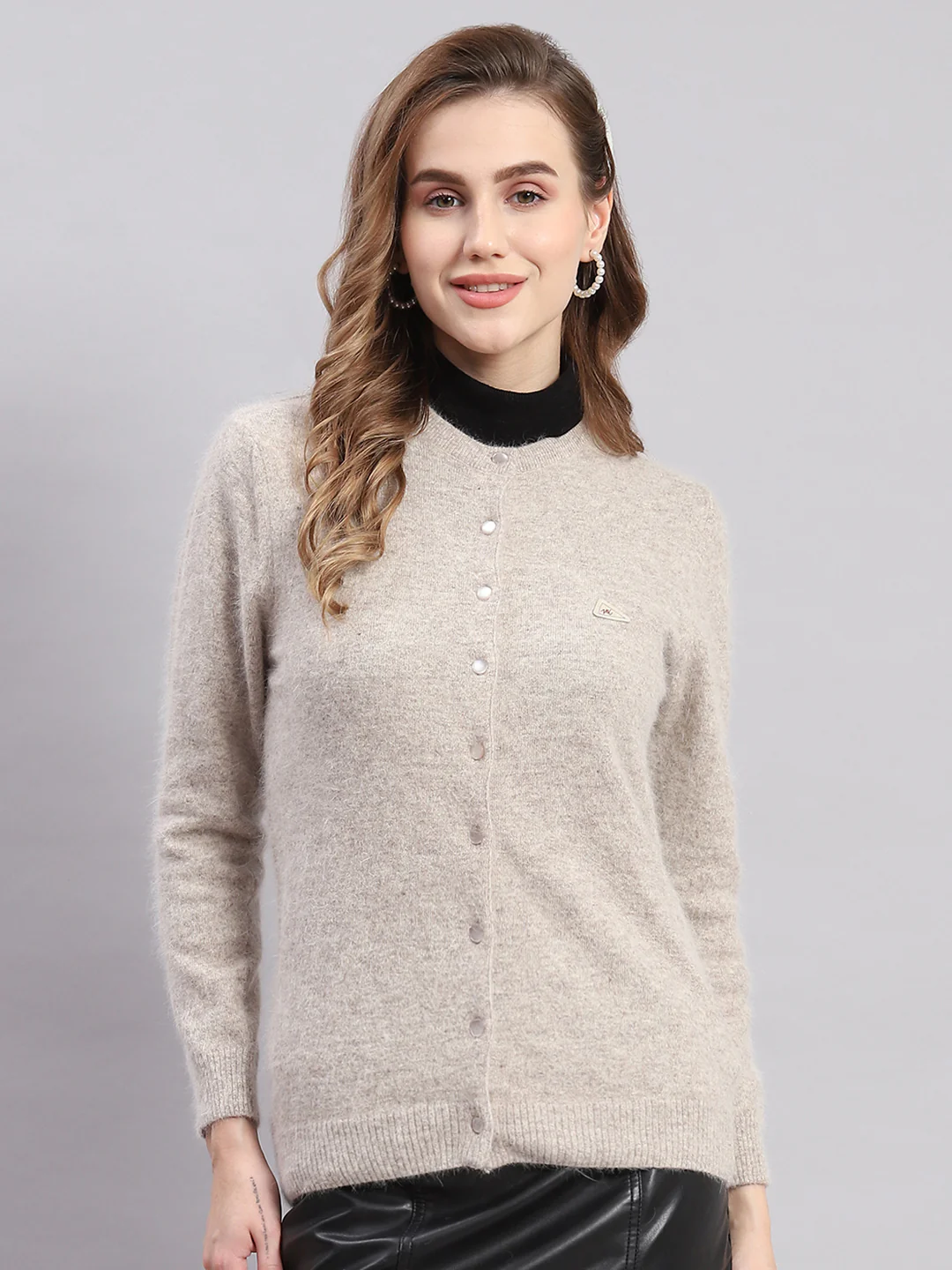 Women Beige Solid Round Neck Full Sleeve Cardigans - Image 3
