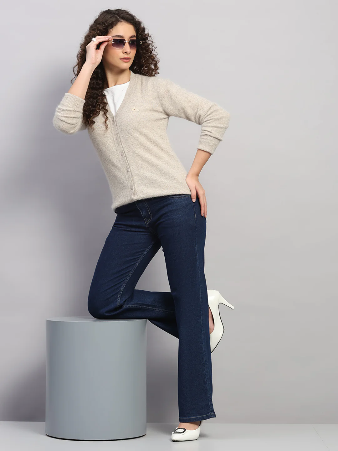 Women Beige Solid V Neck Full Sleeve Cardigan - Image 2