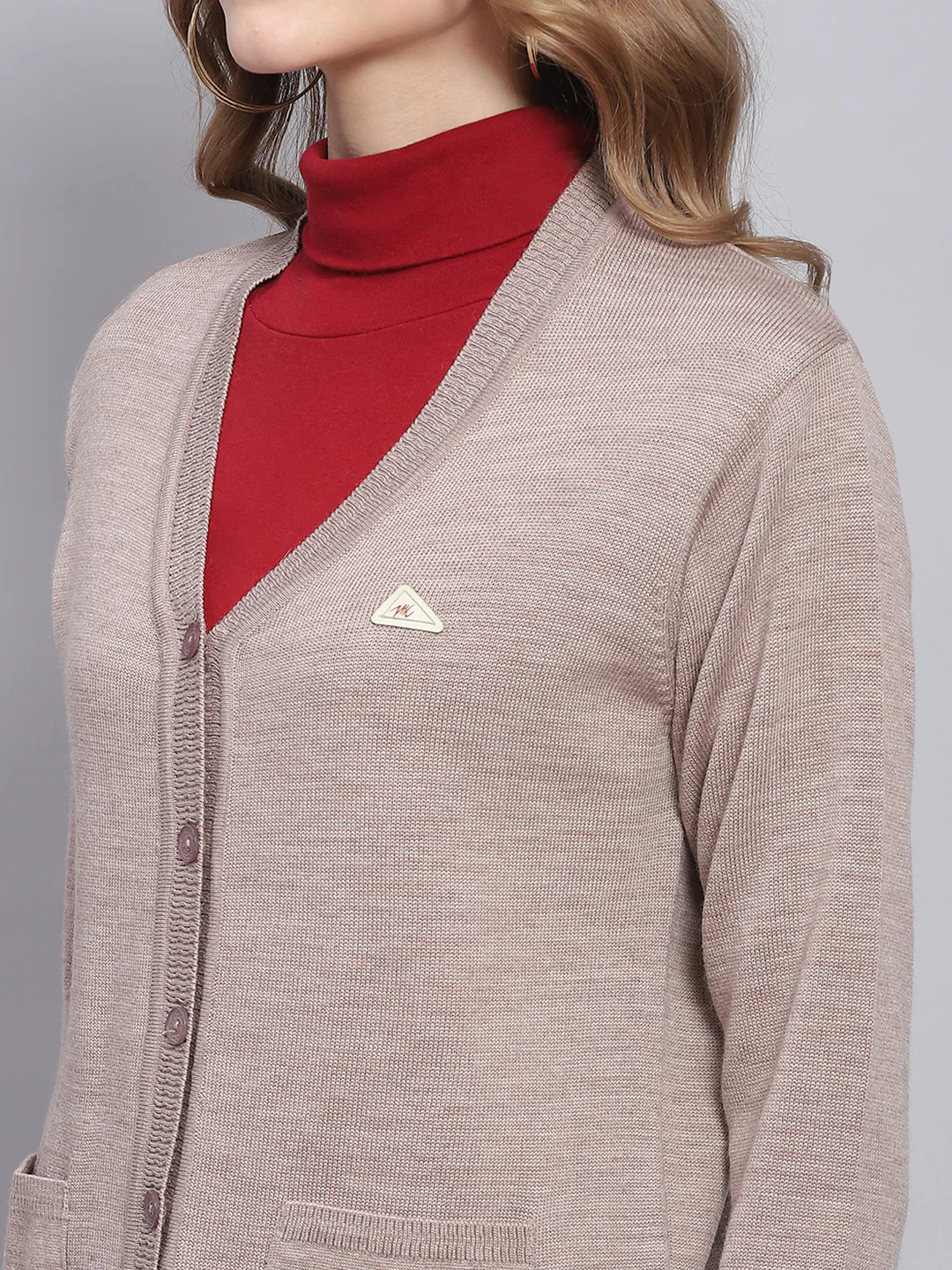 Women Beige Solid V Neck Full Sleeve Cardigans - Image 6