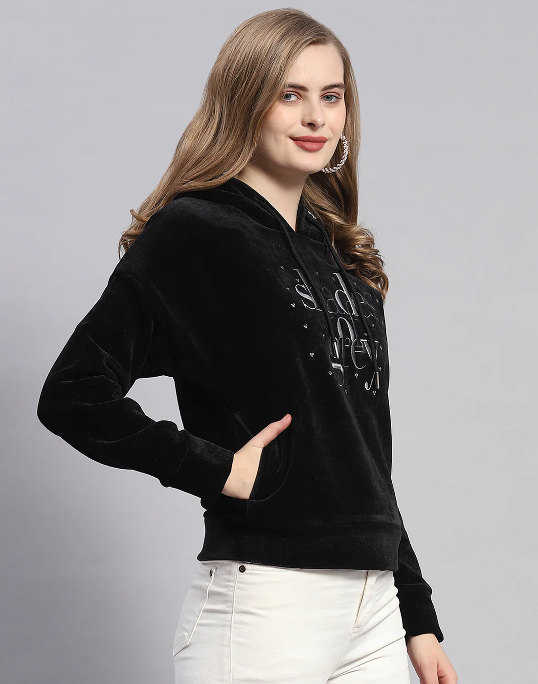 Women Black Embroidered Hooded Full Sleeve Sweatshirt - Image 4