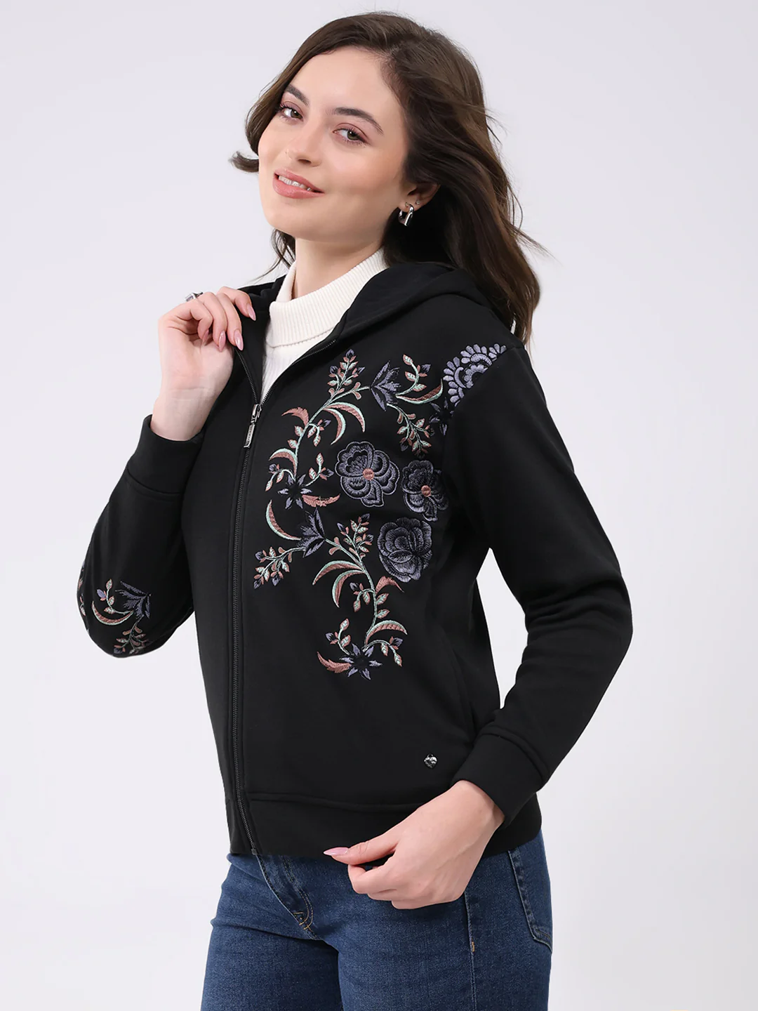 Women Black Embroidered Hooded Full Sleeve Sweatshirt - Image 3