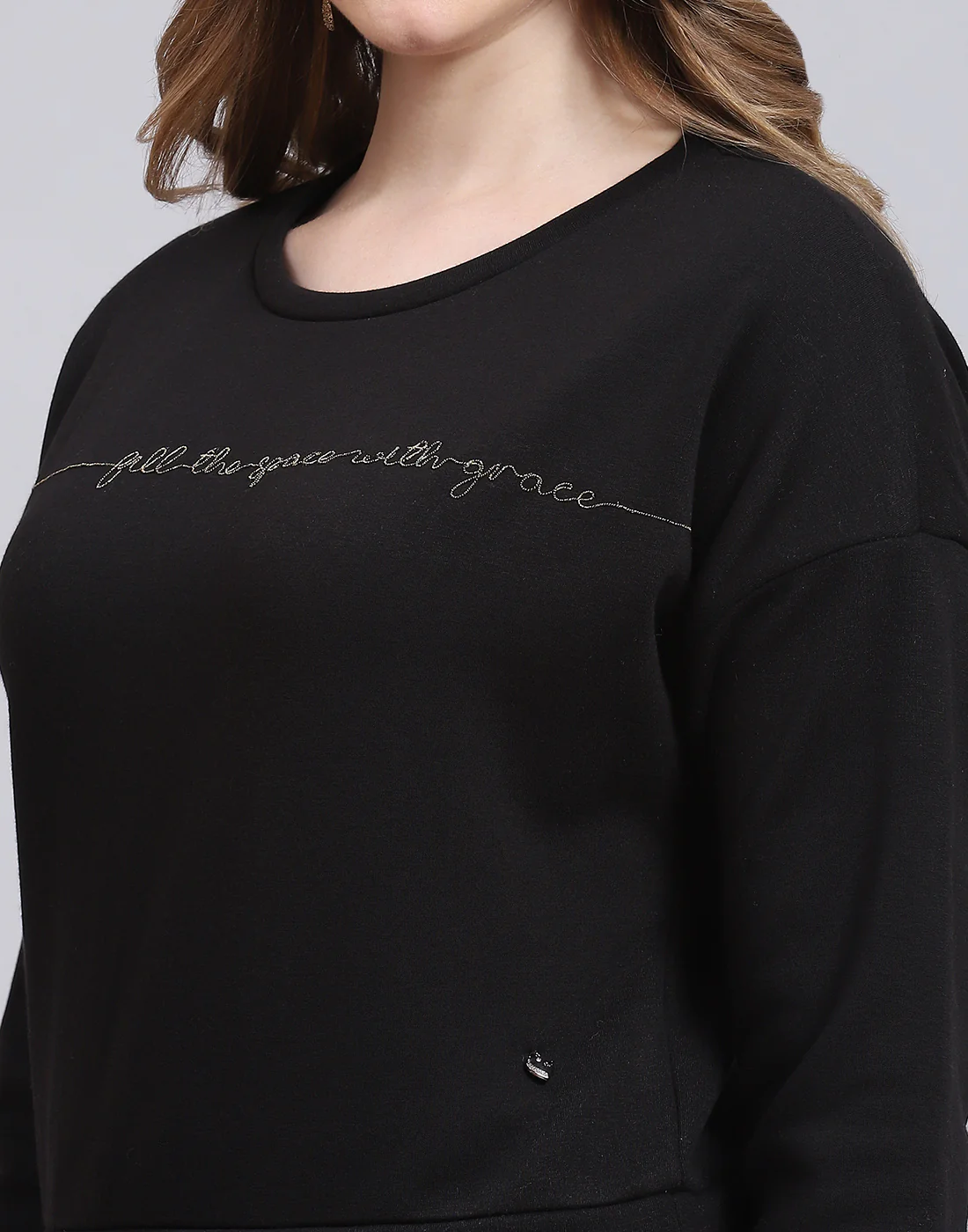 Women Black Embroidered Round Neck Full Sleeve Sweatshirt - Image 6