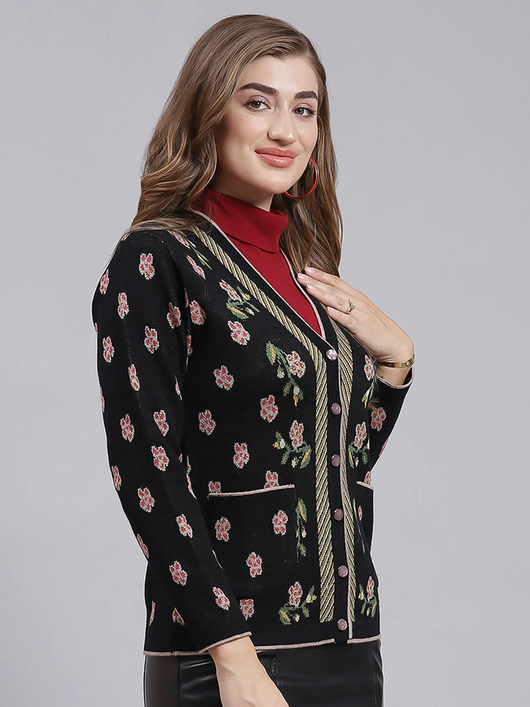 Women Black Jaquard Wool blend Cardigan - Image 3