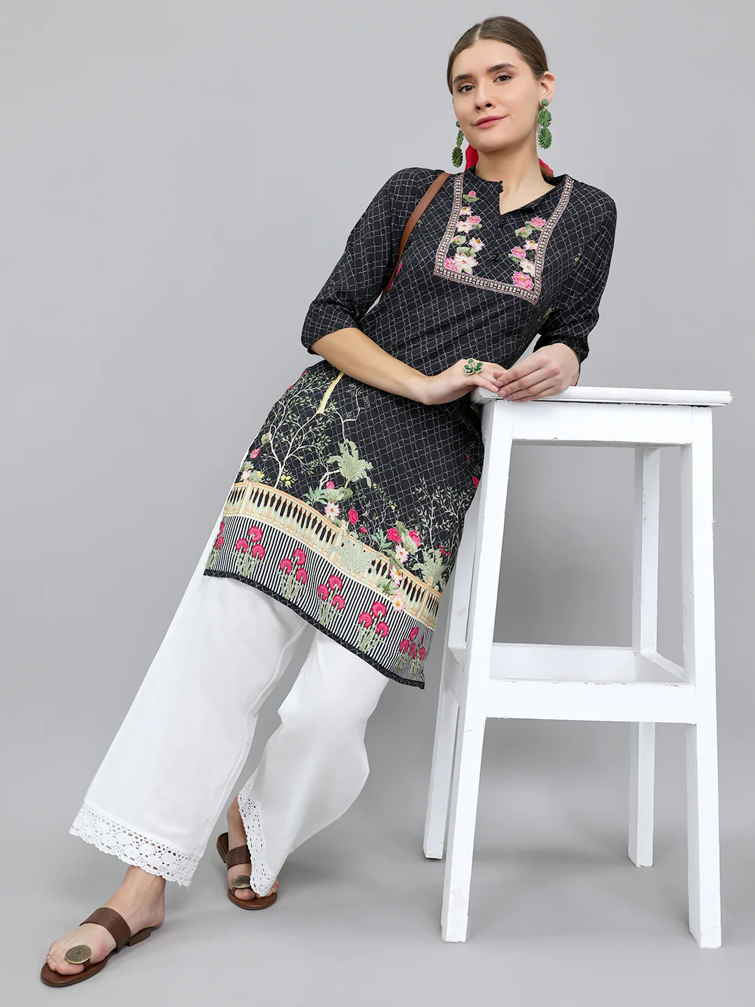 Women Black Printed Fashion Neck 3/4th Sleeve Kurti - Image 7