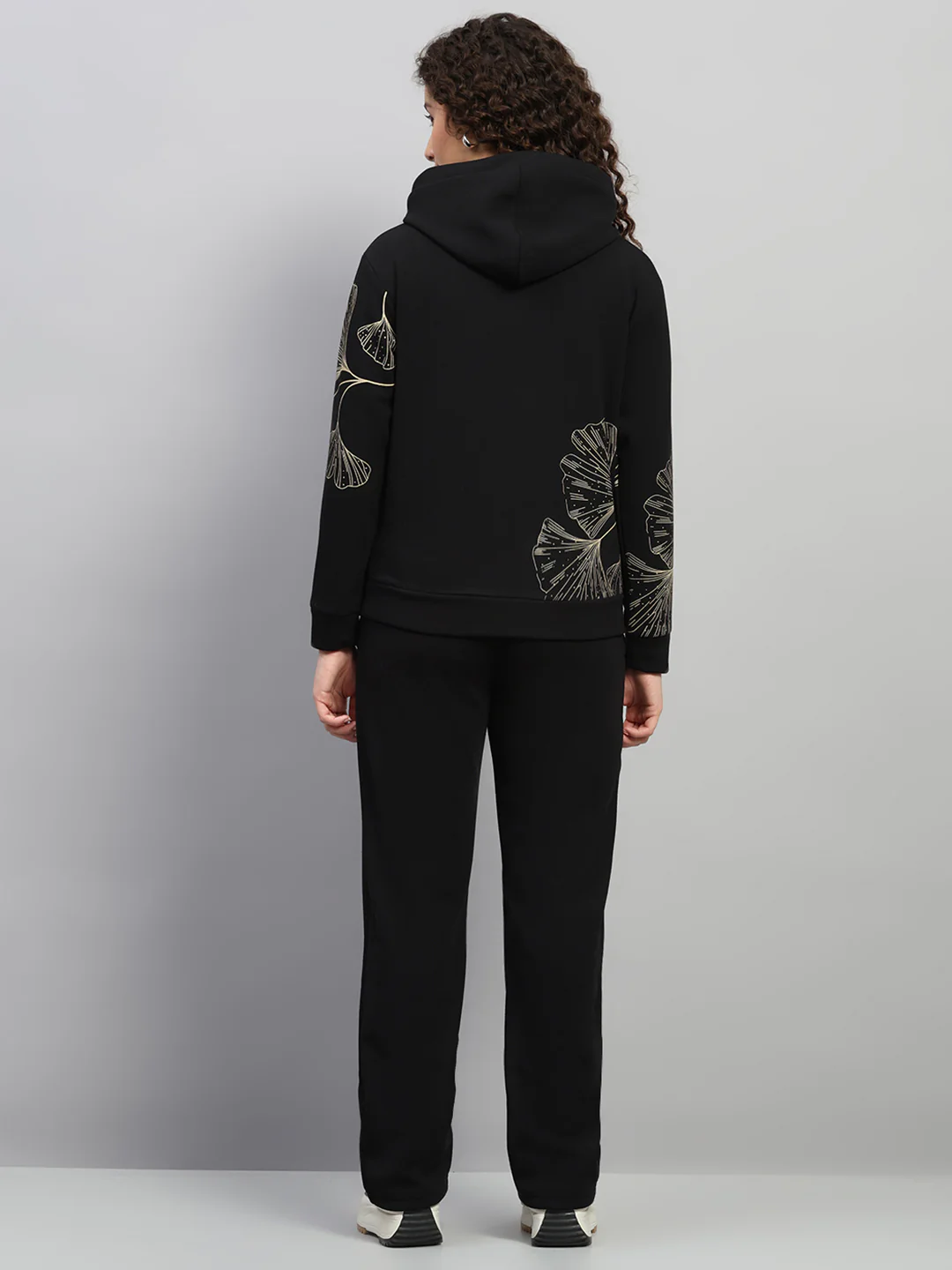 Women Black Printed Hooded Full Sleeve Winter Tracksuit - Image 5