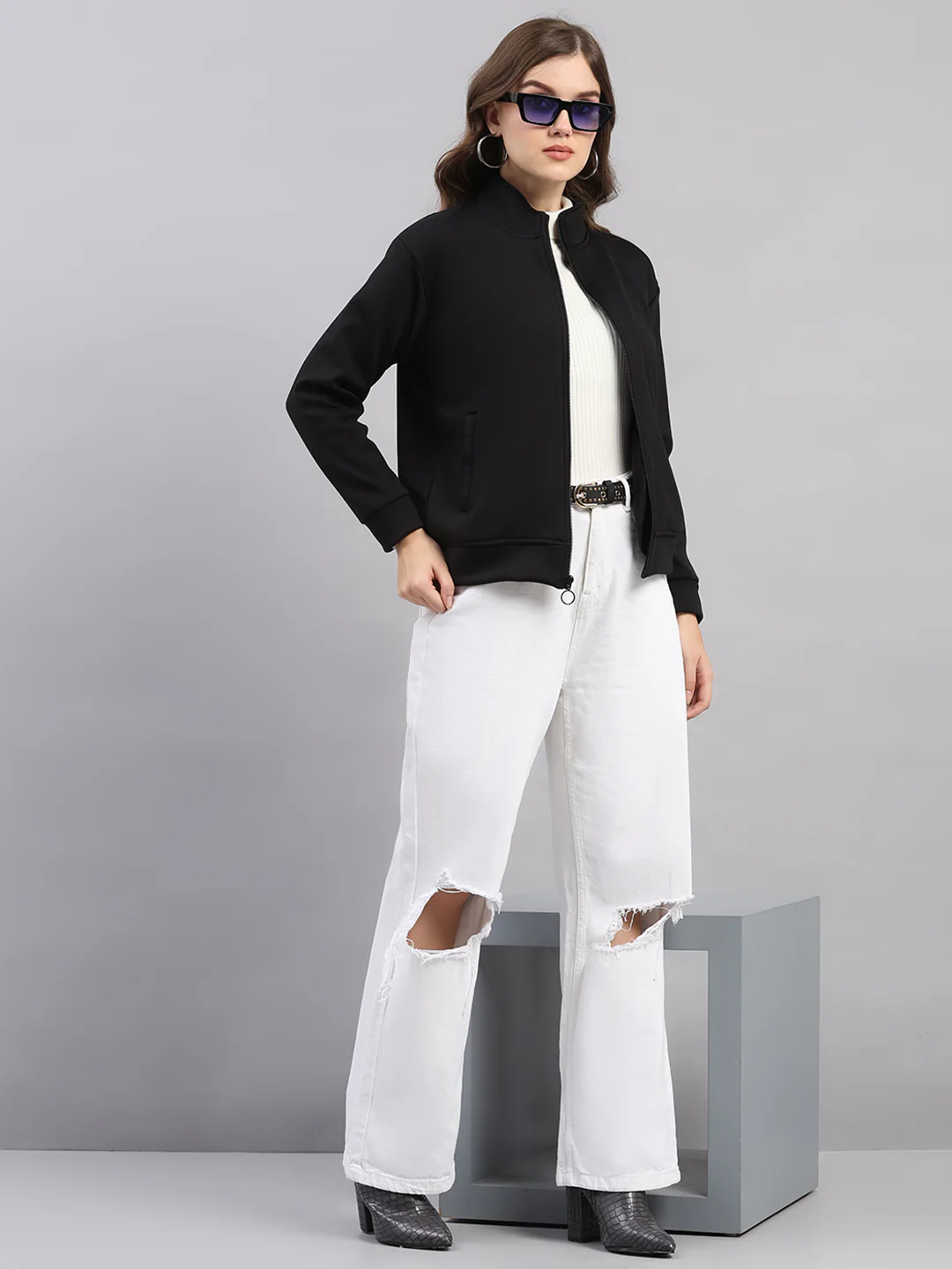 Women Black Printed Mandarin Neck Full Sleeve Sweatshirt - Image 2