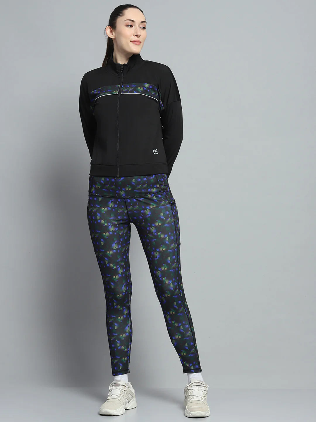Rock.it Women Black Printed Mock Neck Full Sleeve 3Pc Cords Set - Image 4