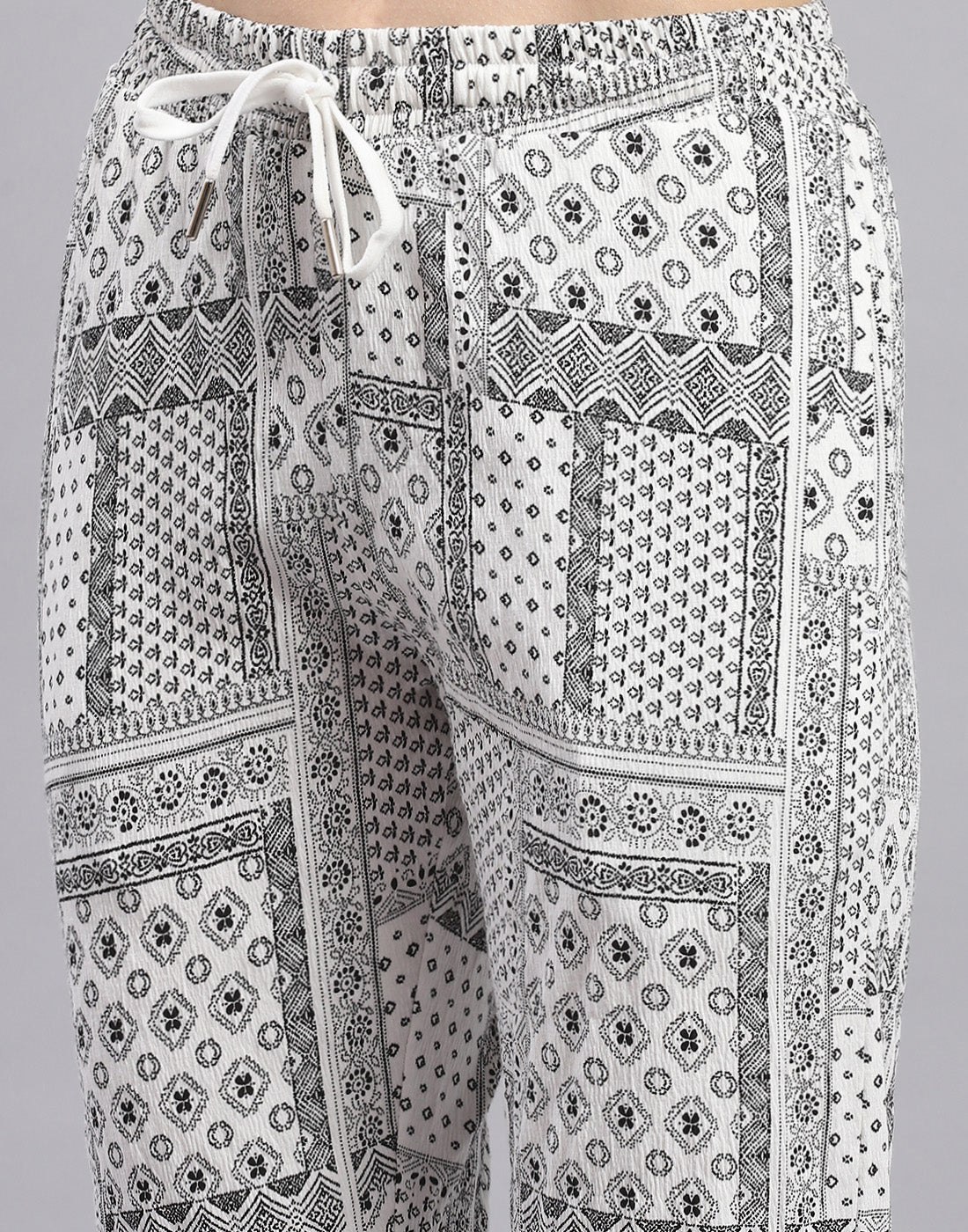 Women Black Printed Regular Fit Lower - Image 6