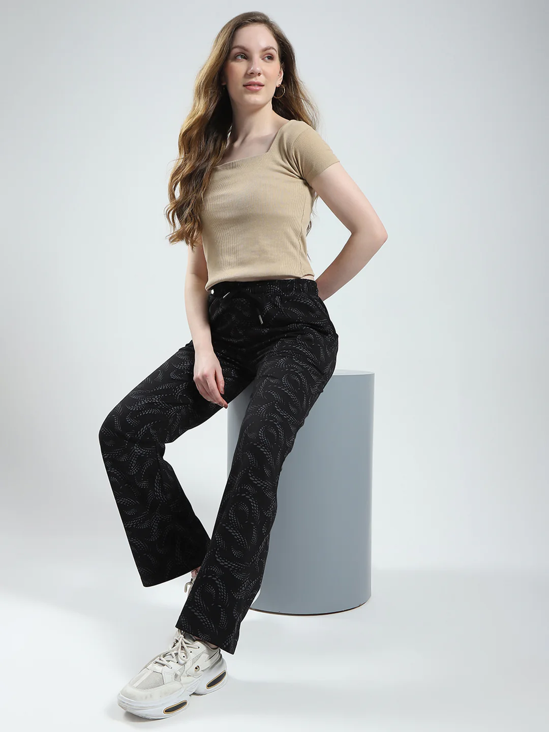 Women Black Printed Regular Fit Lower - Image 2