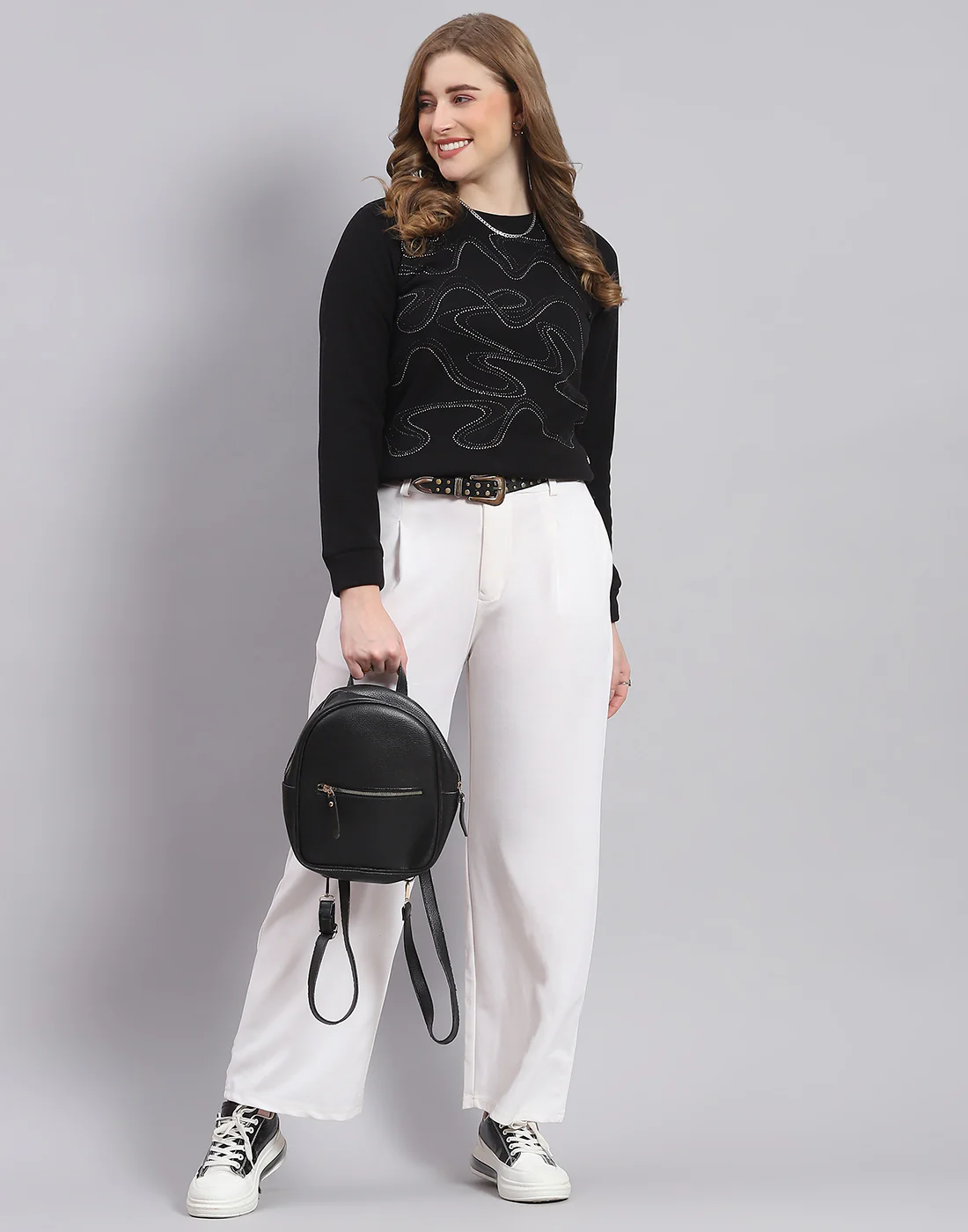 Women Black Printed Round Neck Full Sleeve Sweatshirt - Image 3