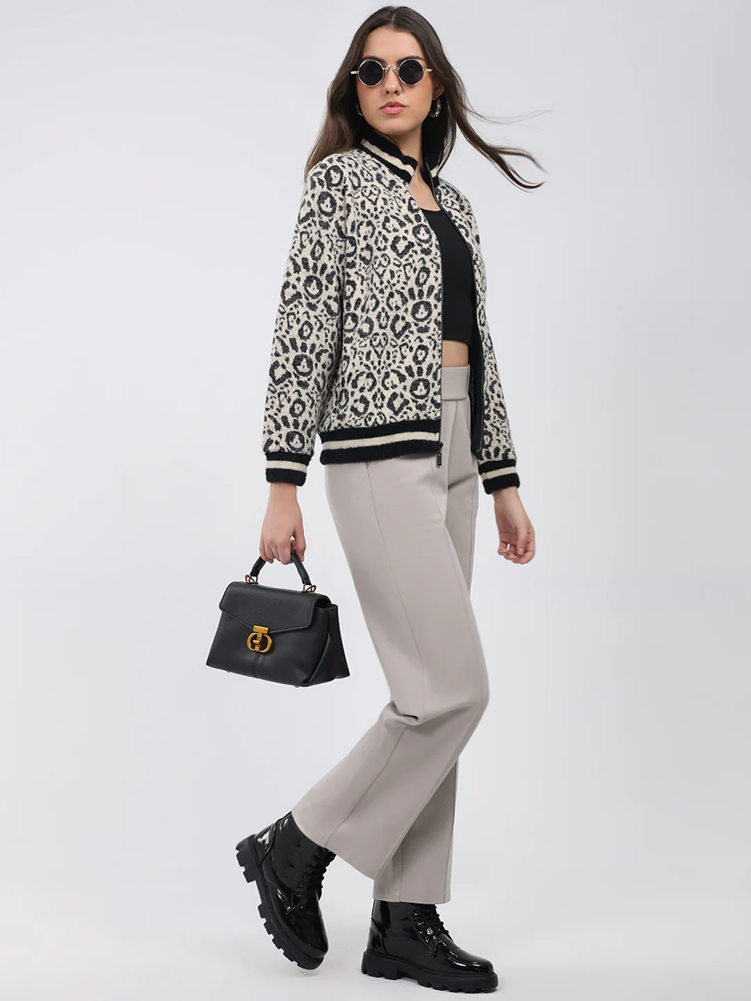 Women Black Printed Round Neck Full Sleeve Sweatshirt - Image 2