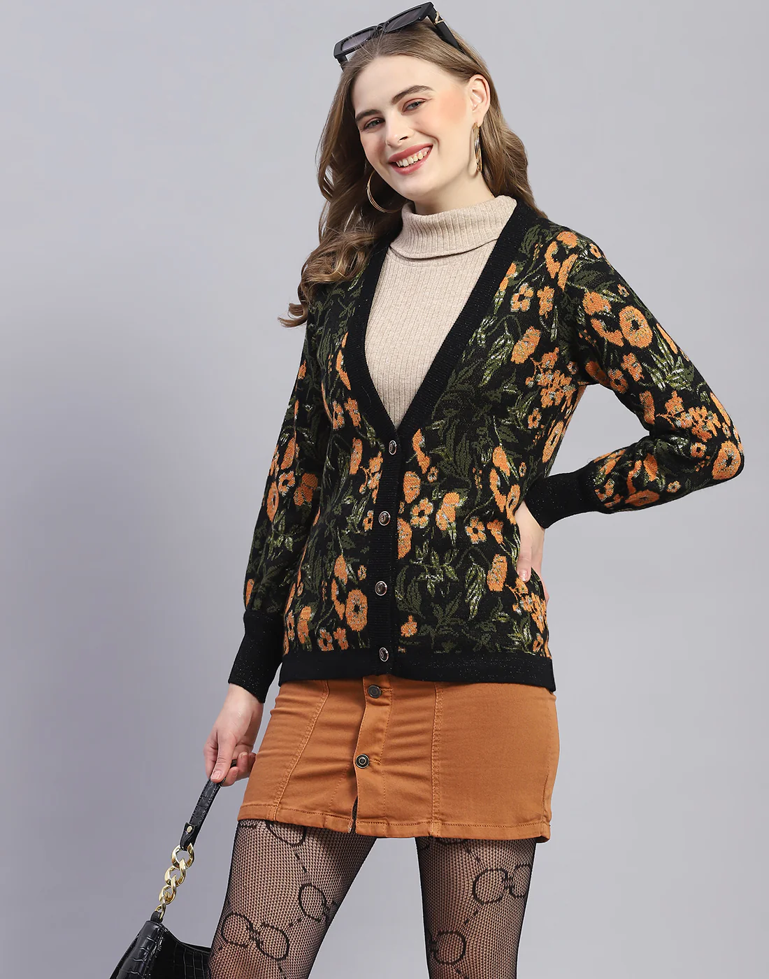 Women Black Printed V Neck Full Sleeve Cardigan - Image 6