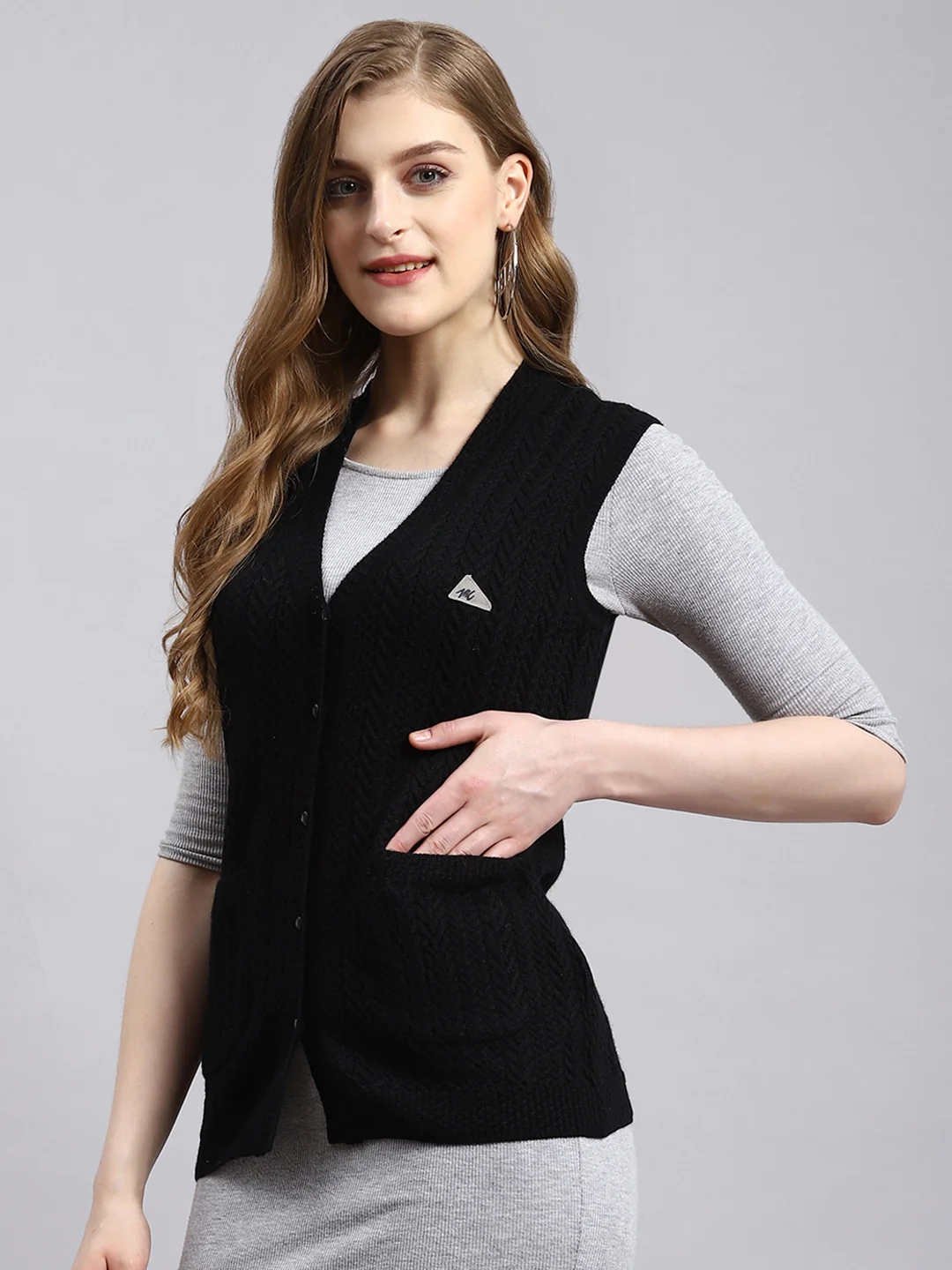 Women Black Self Cardigan - Image 3
