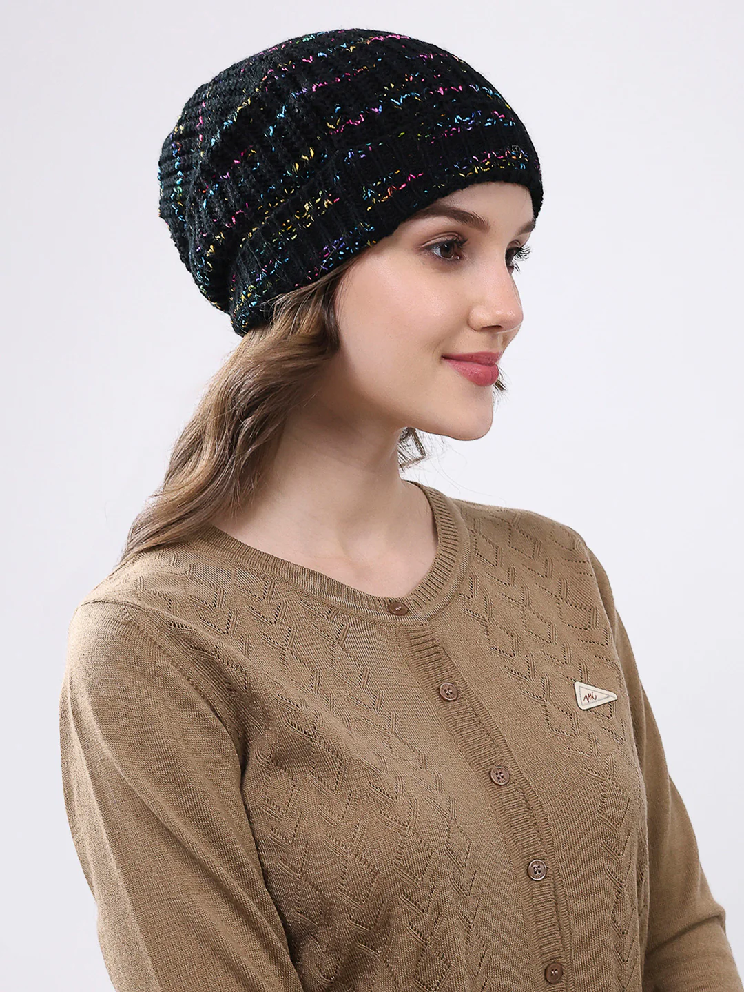 Women Black Self Design Blend Wool Cap - Image 4