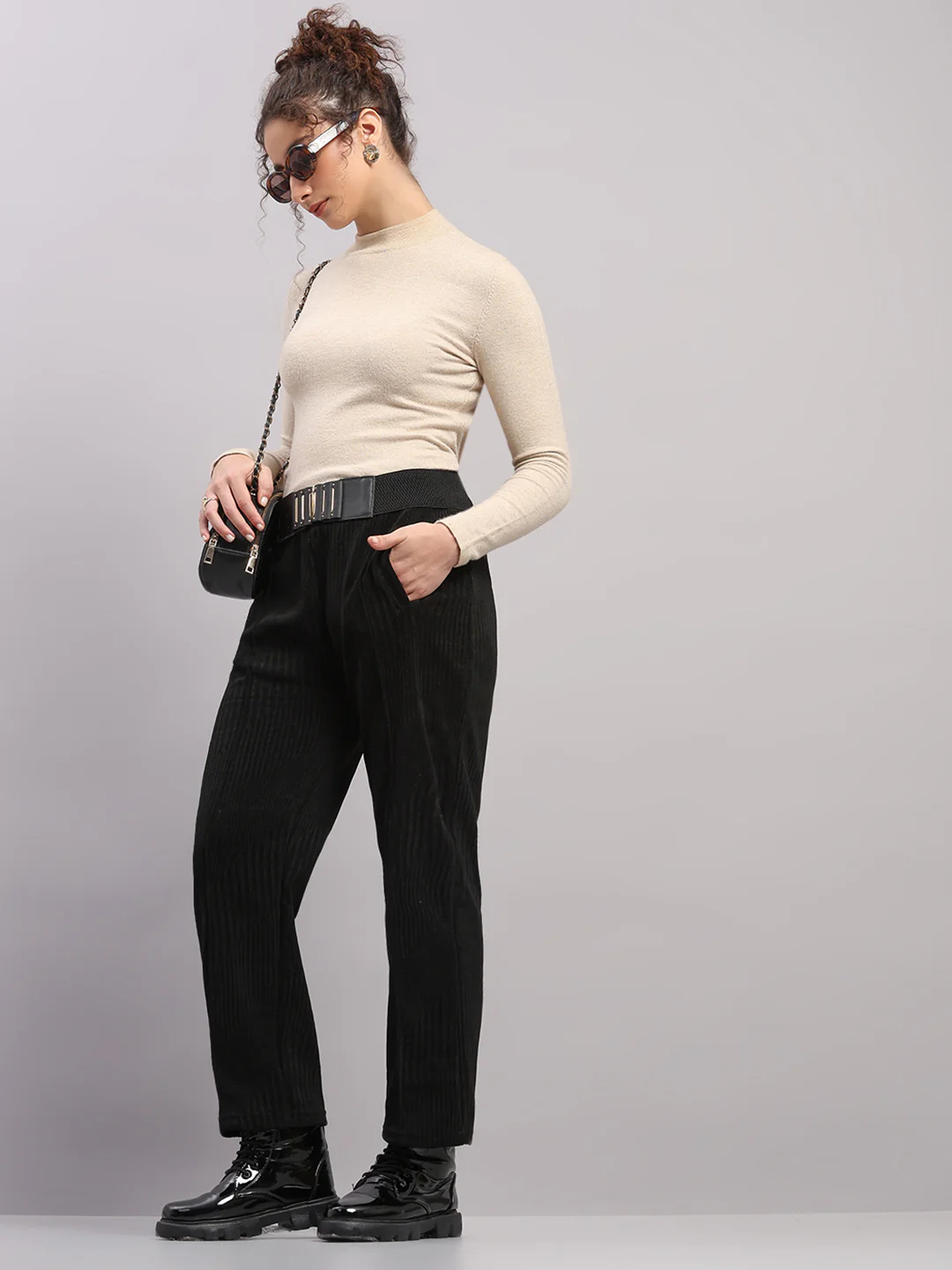 Women Black Self Design Regular Fit Winter Lower - Image 2