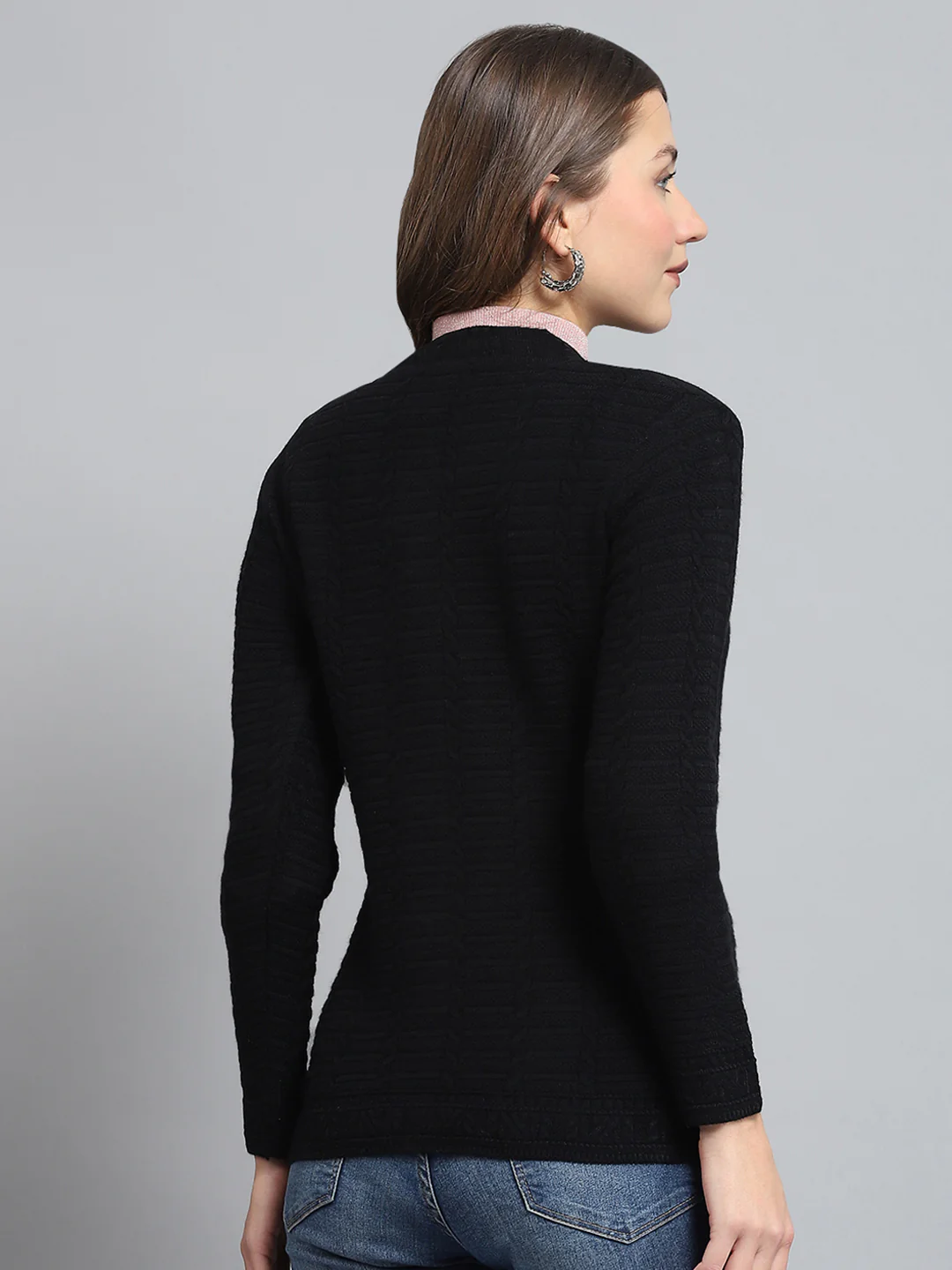 Women Black Self Design Round Neck Full Sleeve Cardigan - Image 5