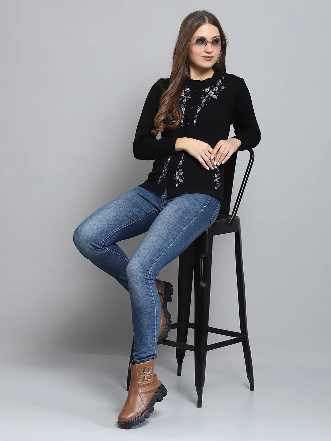 Women Black Self Design Round Neck Full Sleeve Cardigan - Image 2