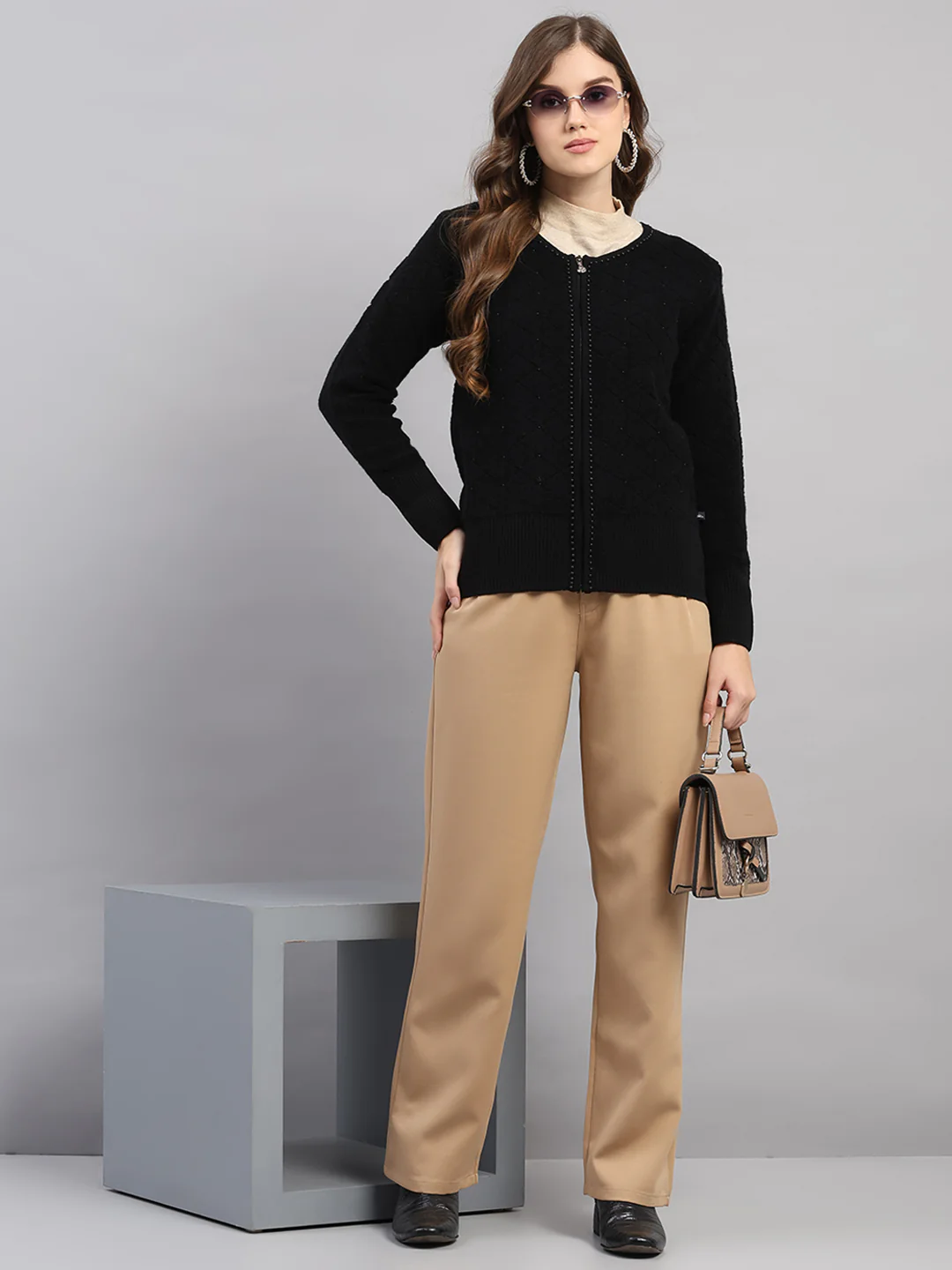 Women Black Self Design Round Neck Full Sleeve Cardigan - Image 2