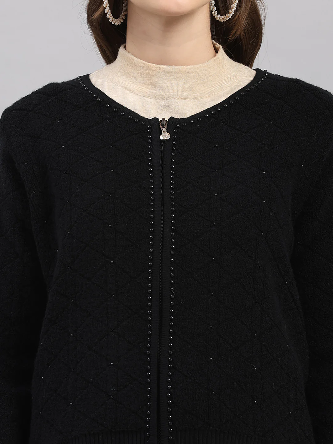 Women Black Self Design Round Neck Full Sleeve Cardigan - Image 6