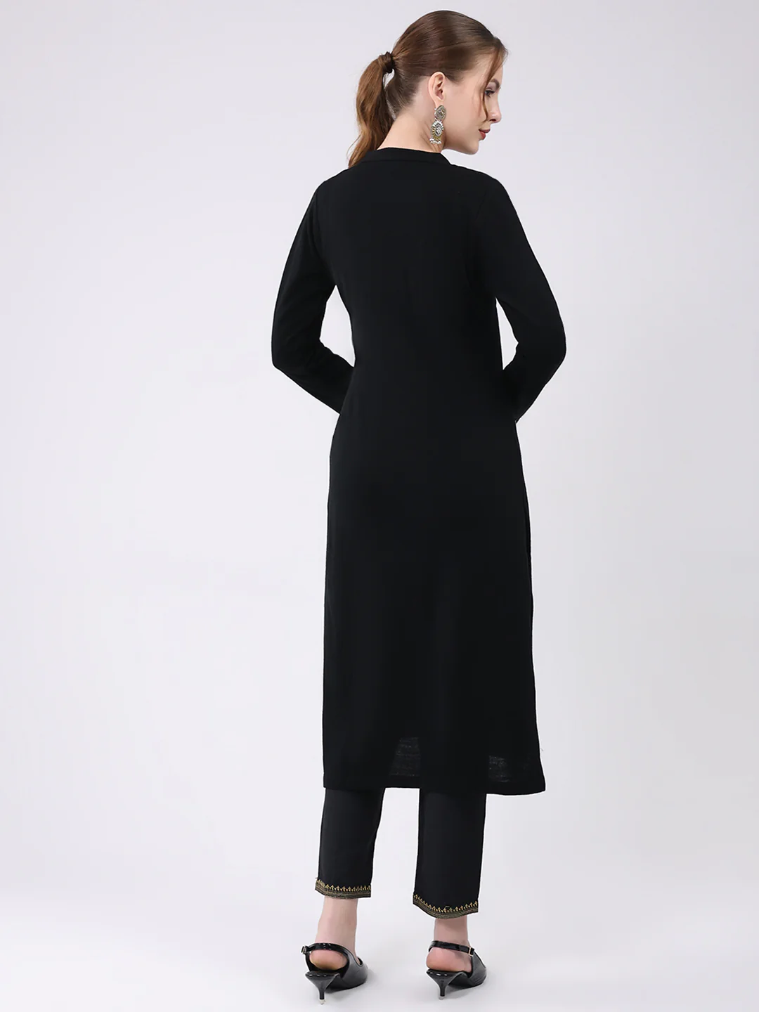 Women Black Self Design Round Neck Full Sleeve Winter Kurti - Image 5