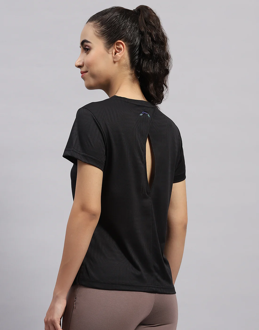 Rock.it Women Black Self Design Round Neck Half Sleeve Top - Image 5