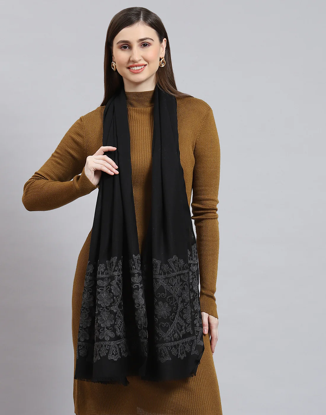 Women Black Self Design Stole - Image 3