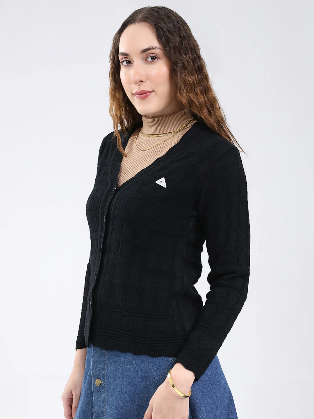 Women Black Self Design V Neck Full Sleeve Cardigan - Image 3