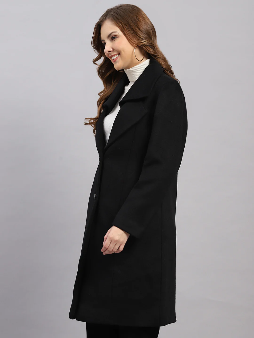 Women Black Solid Collar Full Sleeve Coat - Image 3