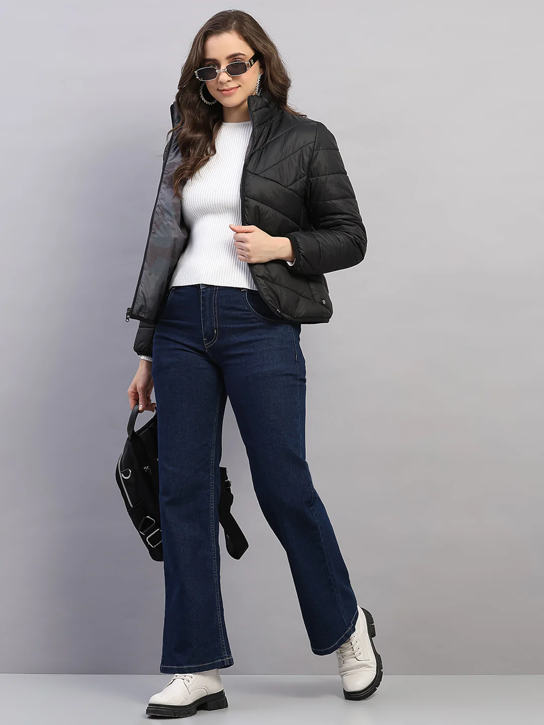 Women Black Solid Collar Full Sleeve Reversible Jacket - Image 2