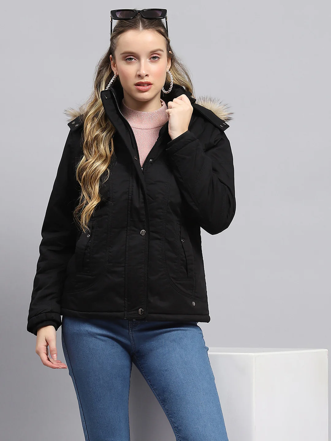 Women Black Solid Detachable Hood Full Sleeve Jacket - Image 6